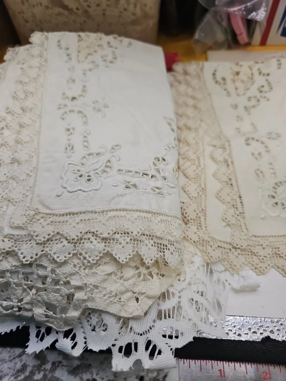 Dollies Lace Borders White & Off White Lot Of 10 Eyelet Placemats Cutouts Linen
